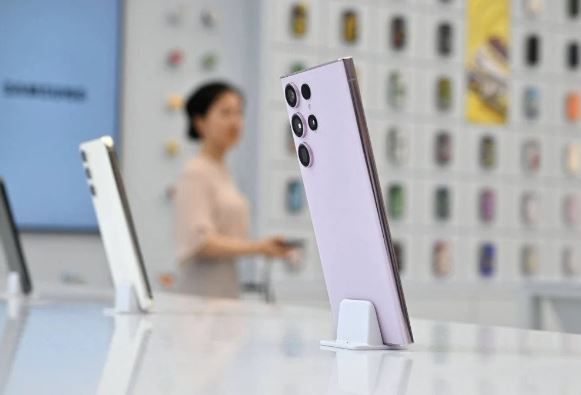 Samsung chính thức soán ngôi Xiaomi, chiếm vị trí thống lĩnh thị trường smartphone tại quốc gia đông dân nhất thế giới