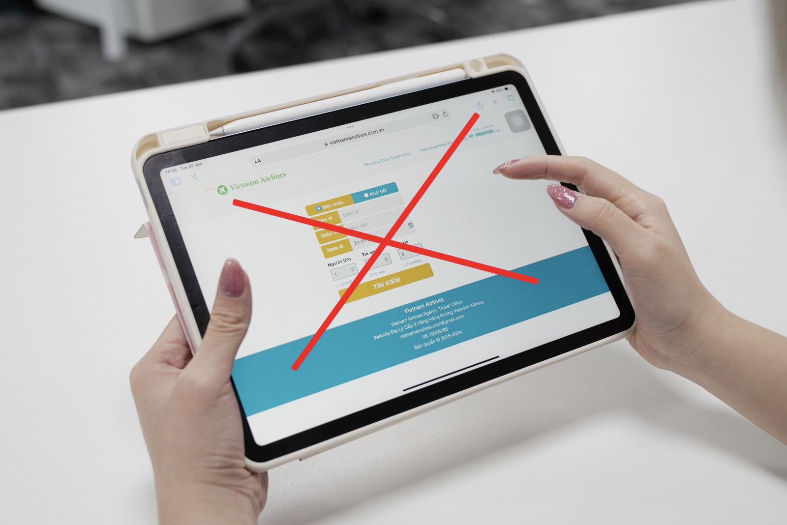 Cảnh giác vé máy bay giả trong cao điểm Tết Nguyên đán Giáp Thìn 2024
