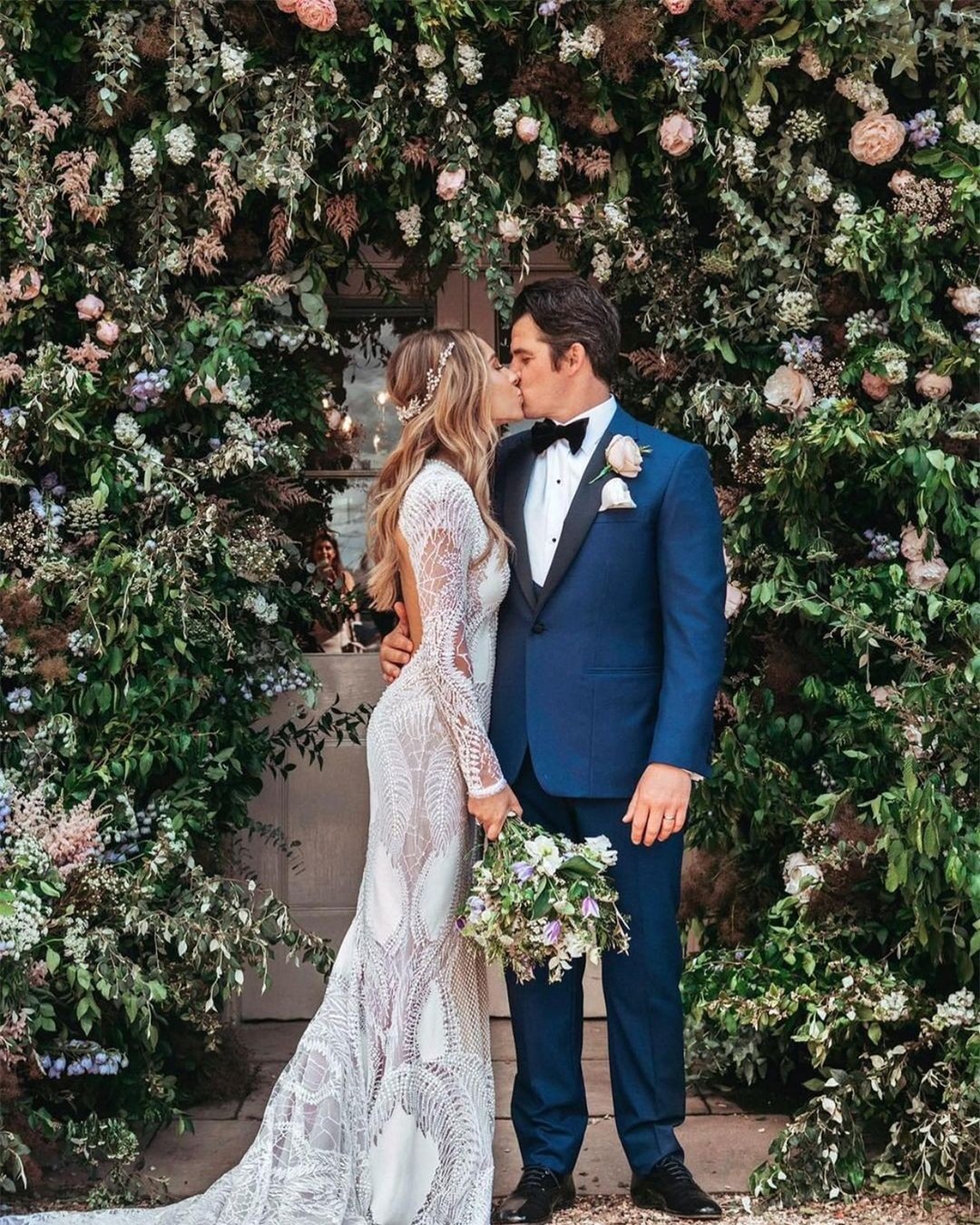 Người vợ của cầu thủ nổi tiếng hư hỏng nhất nước Anh ảnh 3