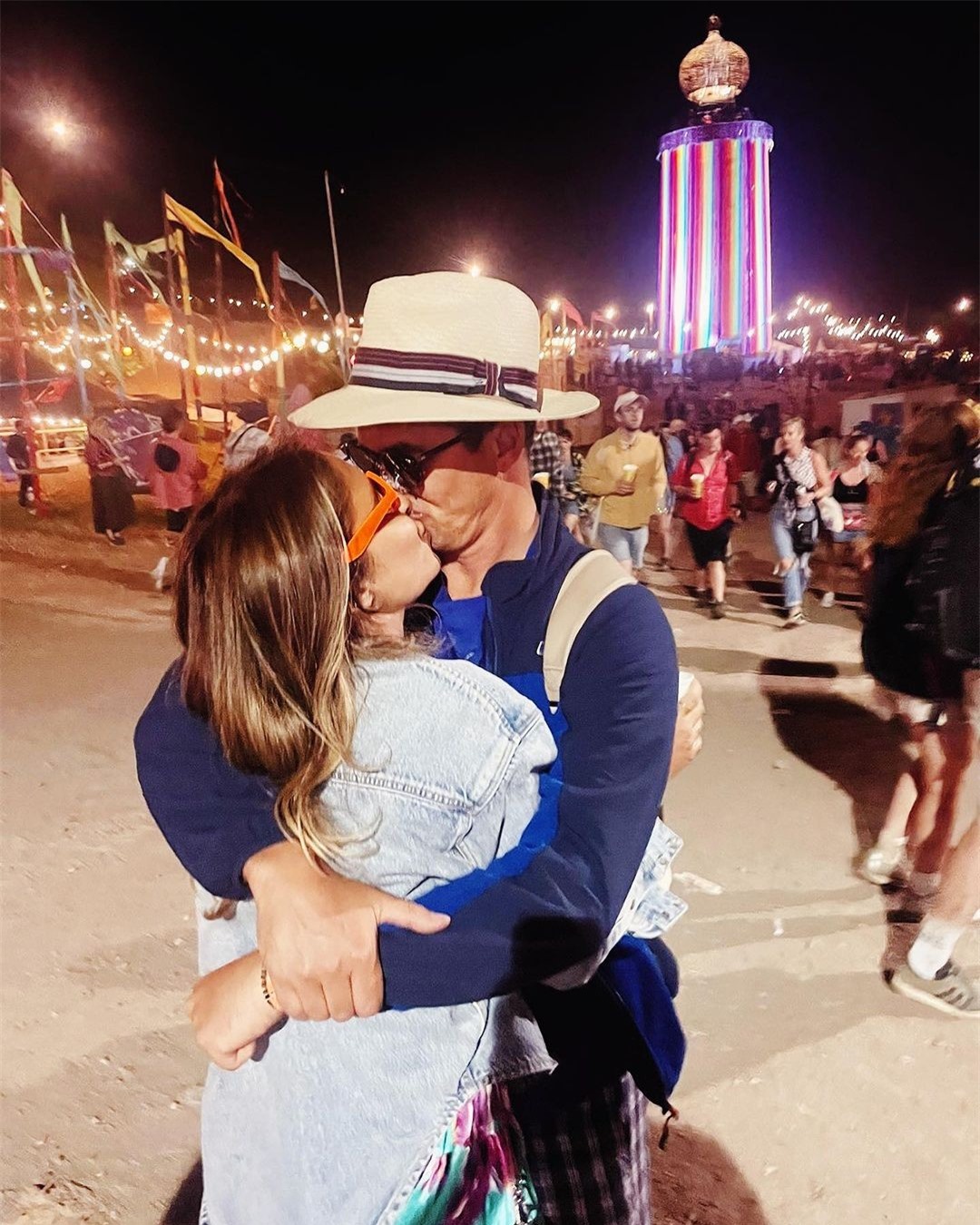 Người vợ của cầu thủ nổi tiếng hư hỏng nhất nước Anh ảnh 5