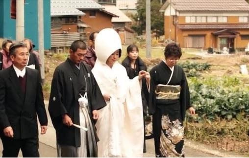 Phụ nữ Nhật có những phong tục 'xấu hổ' này trong ngày cưới, nhiều người không thể chấp nhận được