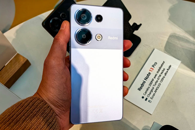 CLIP: Trên tay Xiaomi Redmi Note 13 Pro 4G, chống nước, RAM 12 GB, camera 200MP, giá gần 6 triệu đồng