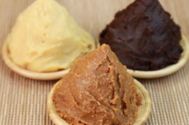 Loại gia vị 'bột nhão' là bí quyết sống lâu trăm tuổi của người Nhật, 'thần dược' ngừa ung thư, hạ mỡ máu hiệu quả