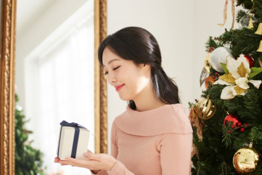 M&#x1EDF; m&#xF3;n qu&#xE0; cu&#x1ED1;i n&#x103;m c&#x1EE7;a s&#x1EBF;p m&#xE0; t&#xF4;i ng&#x1EE1; ng&#xE0;ng v&#xE0; c&#x1EAF;n r&#x1EE9;t l&#x1B0;&#x1A1;ng t&#xE2;m