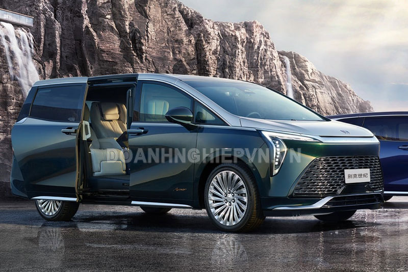 ‘Chuyên cơ mặt đất’ siêu sang, động cơ tăng áp, giá từ 761 triệu đồng