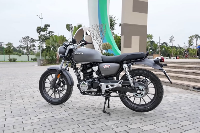 CLIP: Đánh giá môtô Honda CB350 H’ness 2024 vừa trình tại Việt Nam