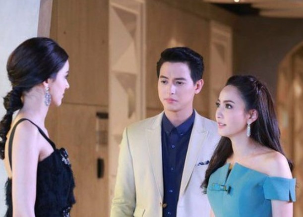 Vô tình gặp lại tình cũ, người phụ nữ gây ra hành động sai lầm phải hối hận cả đời