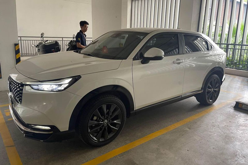 Honda HR-V RS giảm giá mạnh sau 1 năm lăn bánh