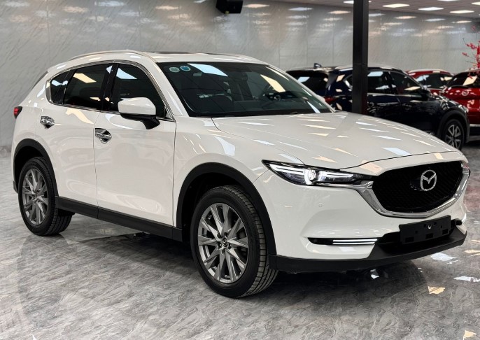 
Lăn bánh 3 năm, Mazda CX-5 chạy lướt mất giá hơn 300 triệu đồng