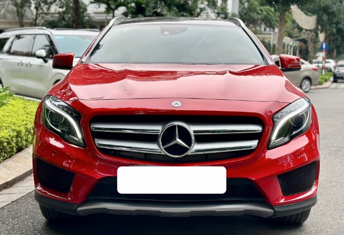 Lăn bánh gần 1 thập kỷ, Mercedes-Benz GLA 250 4Matic cũ rớt giá tới hơn 1 tỷ đồng