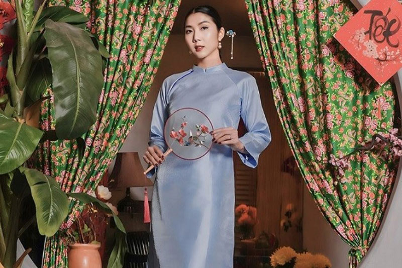 Người mẫu Ngọc Quyên gợi ý những mẫu áo dài dịp Tết trong bộ ảnh mừng Xuân sang
