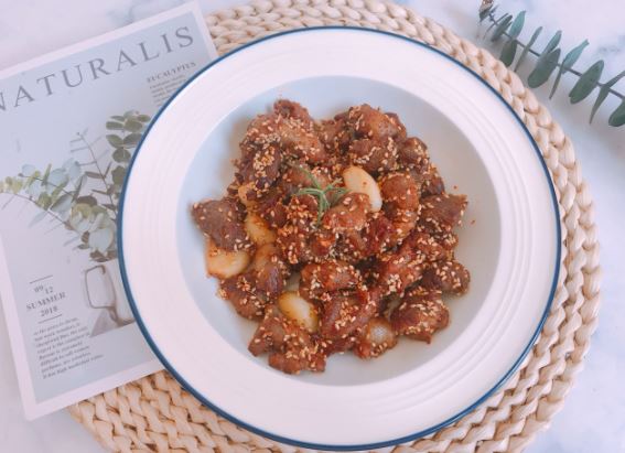 Ngày cuối tuần trời trở rét, làm ngay món thịt bò theo cách này rất thơm ngon, ăn bao nhiêu cũng hết