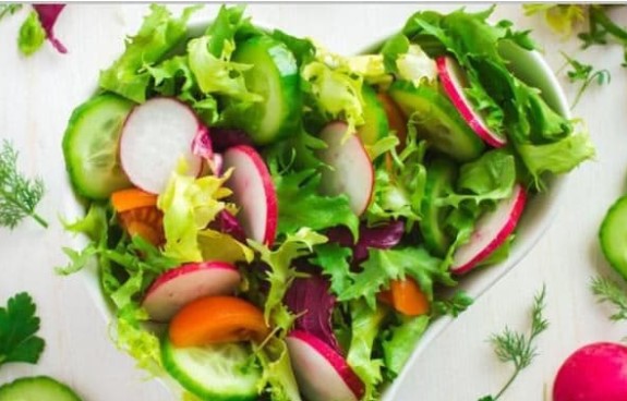 4 loại thực phẩm dễ phát phì nhưng lại được các cô gái yêu thích và luôn dùng làm món 'ăn kiêng'