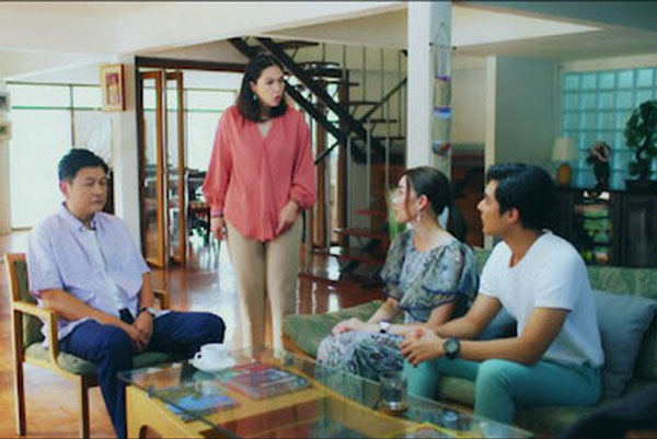 Động chút là mẹ chồng gọi thông gia đòi dạy dỗ lại con dâu, bố cô điên tiết đáp một câu khiến bà chừa ngay sự vô lí ấy