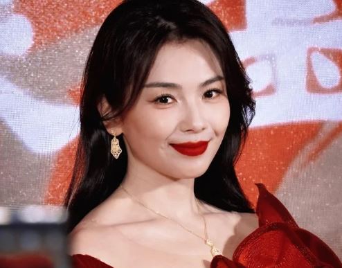 Chỉ một bức ảnh, nữ thần Thiên long bát bộ khiến hội chị em phải 'đỏ mắt' ghen tị