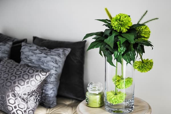 Nếu muốn may mắn, giàu có và thịnh vượng, hãy đặt bình hoa phong thủy ở vị trí này trong nhà