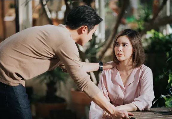 Sau một đêm ngủ lại, chồng cũ bỗng đưa 1 triệu cùng yêu cầu khiến tôi uất nghẹn, bàng hoàng