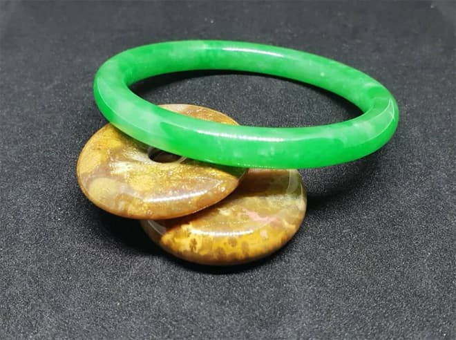 'Tam đại sát' làm suy giảm vận khí, tài lộc sa sút, đừng dại mà để trong nhà kẻo gặp hạn liên miên