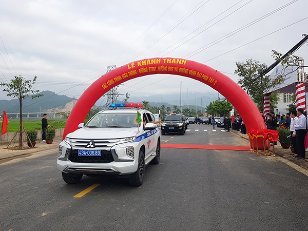 &#x110;&#xE0; N&#x1EB5;ng: Kh&#xE1;nh th&#xE0;nh lo&#x1EA1;t c&#xF4;ng tr&#xEC;nh giao th&#xF4;ng tr&#x1ECD;ng &#x111;i&#x1EC3;m