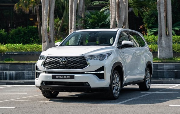 'Lẹt đẹt' ở Việt Nam, mẫu xe gầm cao này lại làm mưa làm gió tại Indonesia, được xem như ôtô 'quốc dân' với hơn 66.000 chiếc được bán ra