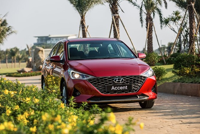Giá lăn bánh Hyundai Accent mới nhất: Siêu rẻ, dễ lấn lướt Honda City và Toyota Vios