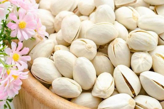 Mua đồ mừng năm mới: Dù có tiền hay không thì cũng phải chuẩn bị 5 loại “quả lành” này, mang ý nghĩa may mắn cả một năm