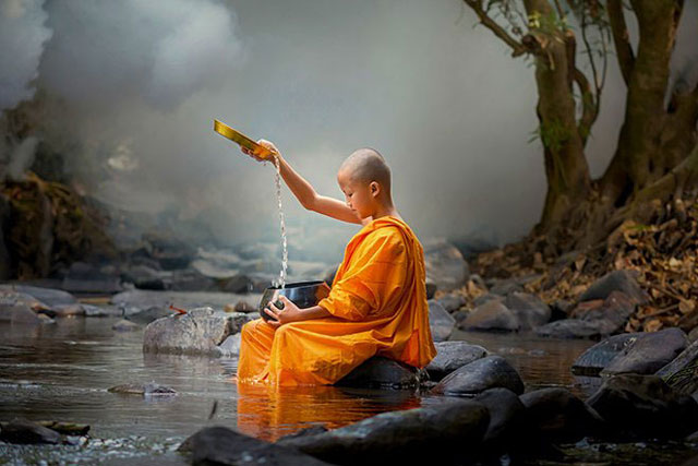 5 dấu hiệu cho thấy "phước báu" đang cạn, chuẩn bị "nghiệp" đổ xuống đầu