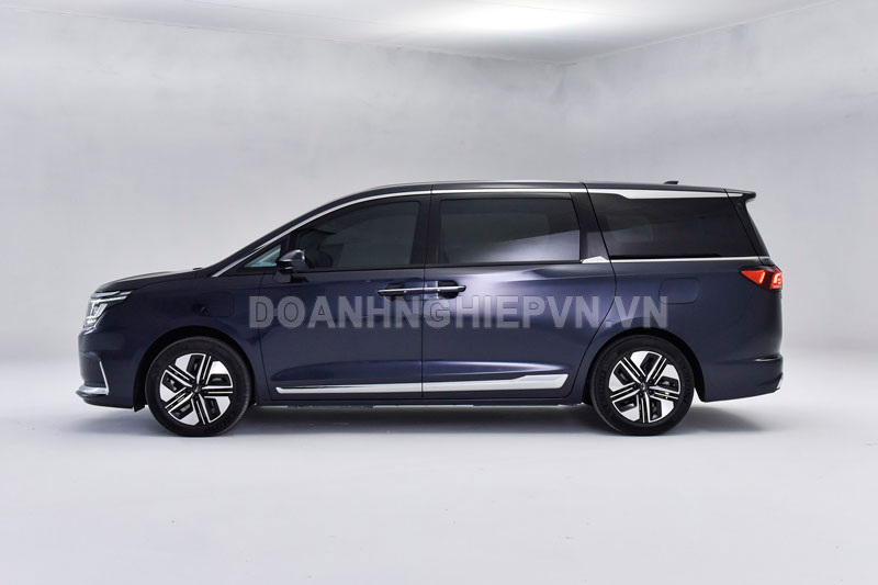 ‘Chuyên cơ mặt đất’ công suất 421 mã lực, di chuyển 252 km không cần đổ xăng, giá rẻ bất ngờ