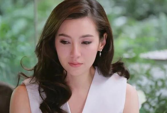 Sát ngày cưới chồng cũ bỗng tìm gặp, đặt vào tay 2 thứ khiến tôi lập tức hủy hôn