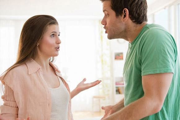 Chồng suy sụp nghe bố vợ tiết lộ bí mật về con trai 3 tuổi trong chầu nhậu