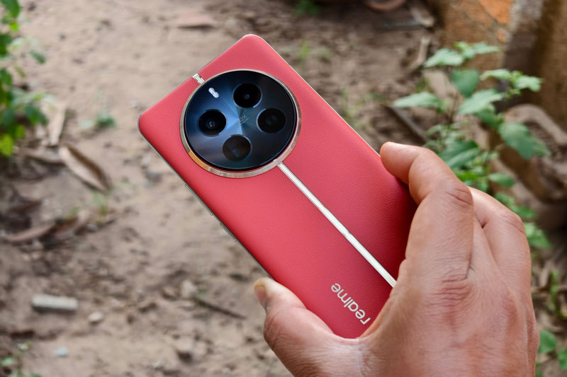 Ảnh chi tiết Realme 12 Pro Plus: Chống nước, chip Snapdragon 7s Gen 2, RAM 12 GB, camera ‘khủng’, giá hơn 8 triệu đồng