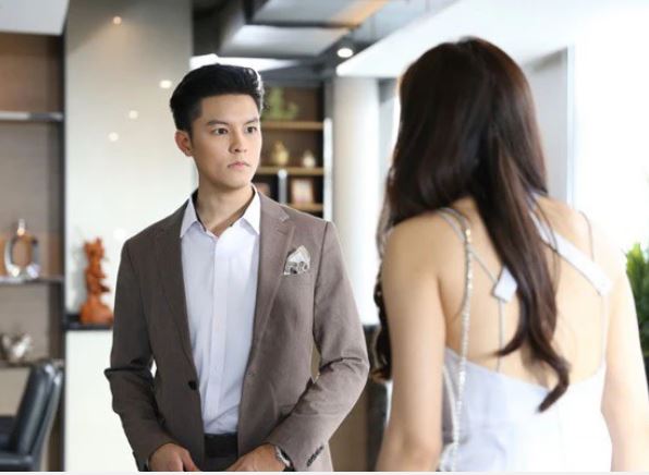 Sát ngày cưới, tôi quyết định hủy hôn vì chồng tương lai muốn dùng lại nhẫn cưới và chiếc giường từng mặn nồng với vợ cũ