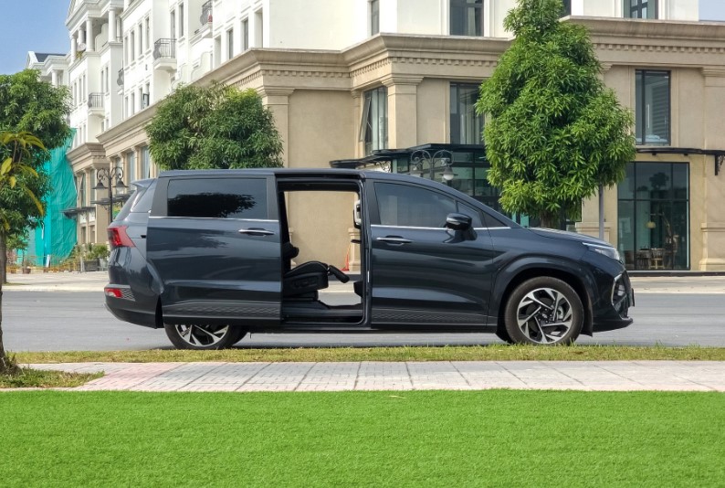 Hyundai Custin - Mảnh ghép ấn tượng cho phân khúc MPV tại Việt Nam