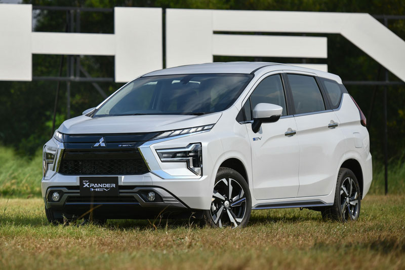 CLIP: Cận cảnh Mitsubishi Xpander Hybrid vừa ra mắt, chờ ngày về Việt Nam