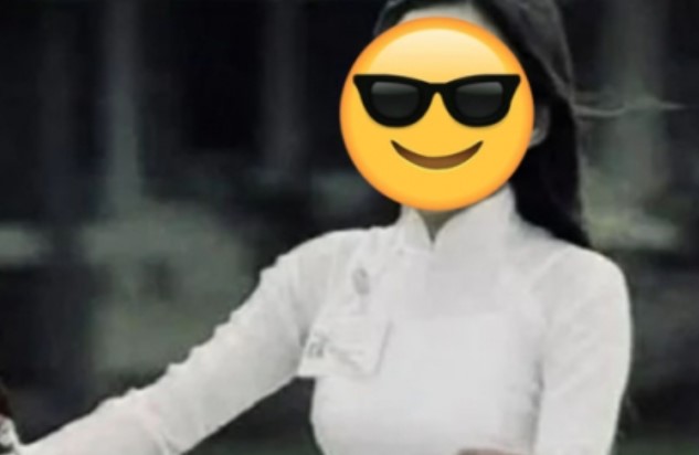 Bạn còn nhớ cô nữ sinh đáng yêu này? Ngoài đời cô xuất thân trong 1 gia đình tri thức lớn, là gương mặt người người nhà nhà biết tới