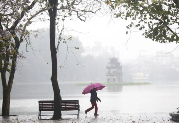 Miền Bắc tiếp diễn mưa phùn và sương mù