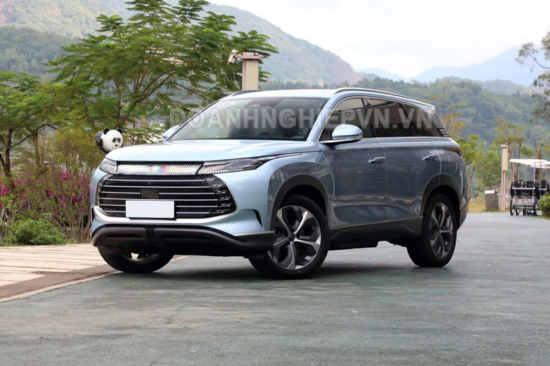 SUV công suất 401 mã lực, ‘uống xăng như ngửi’, giá từ 661 triệu đồng