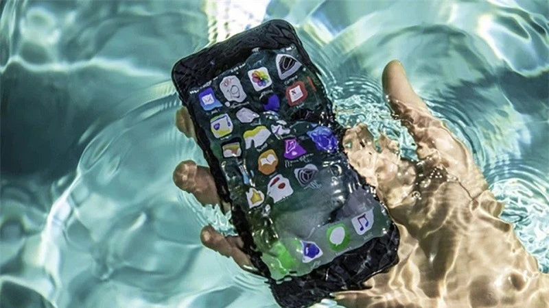 Apple đang phát triển mẫu iPhone chống nước.