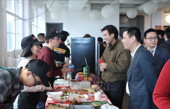 'Chợ quê' tái hiện truyền thống Tết Việt tại New York