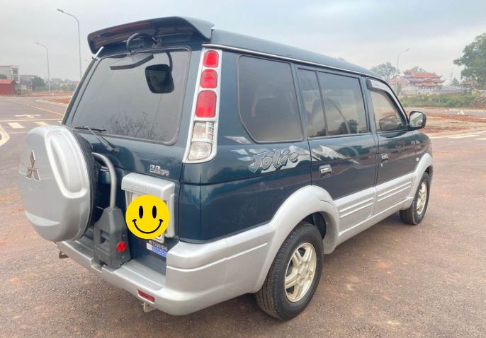 SUV 7 chỗ Mitsubishi Jolie rao bán với giá ngang Honda SH 125i sau gần 20 năm sử dụng