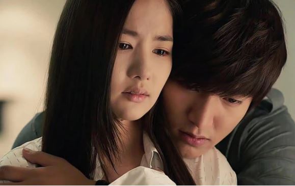 Sau khi ly hôn, anh chồng làm một hành động khiến chị vợ bật khóc, nhận ra mình quá vô tâm