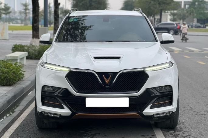 Mua VinFast President chạy lướt, tiền tiết kiệm sắm được thêm Lexus RX mới