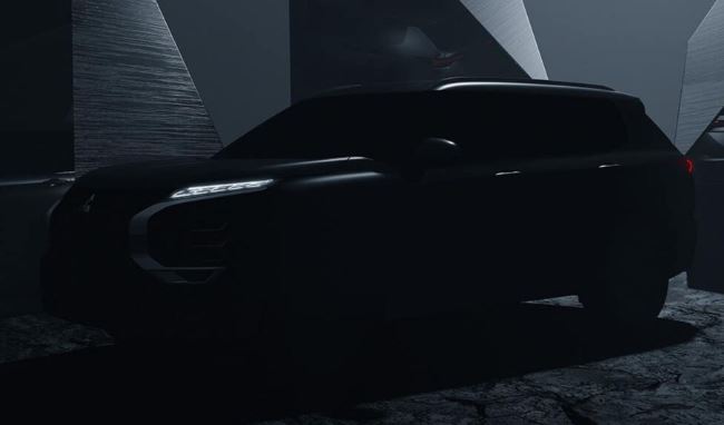 Mitsubishi Xpander 2024 rục rịch ra mắt: Giá rẻ hơn, trang bị hiện đại hơn?