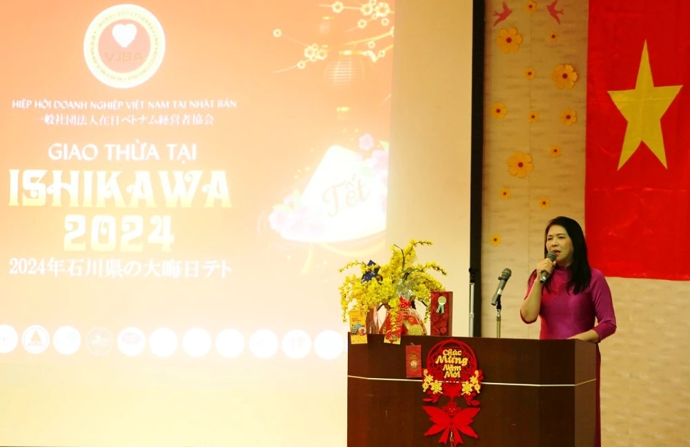 Bà Tống Thị Kim Giao - Chủ tịch Hiệp hội Doanh nghiệp Việt Nam tại Nhật Bản (VJBA), chia sẻ tại chương trình.