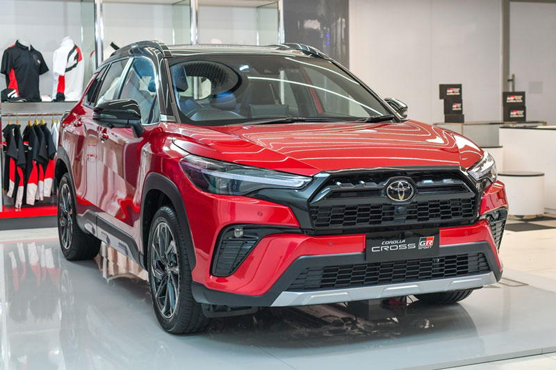 Toyota Corolla Cross 2024 ra mắt với diện mạo mới, giá từ 654 triệu đồng, chờ ngày về Việt Nam