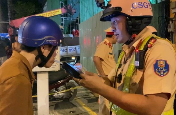 Gần 4.000 trường hợp vi phạm nồng độ cồn ngày mùng 2 Tết