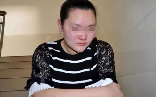 Sang tên 4 căn nhà cho con trai, bà mẹ 75 tuổi gây bức xúc khi yêu cầu con gái phụng dưỡng mình dù không cho cô hưởng tài sản