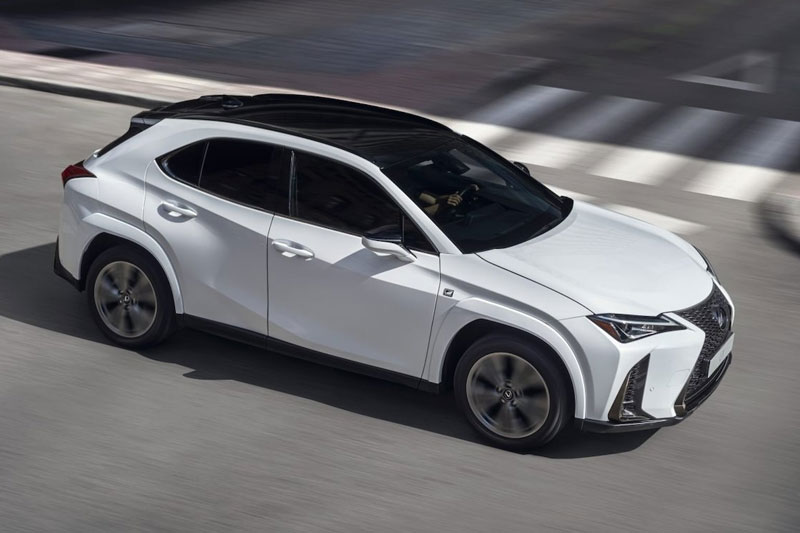 Lexus UX Hybrid 2025 chốt giá từ 882 triệu đồng