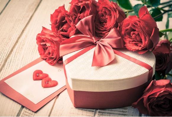 Gợi ý quà tặng Valentine ngọt ngào và ý nghĩa nhất 2024