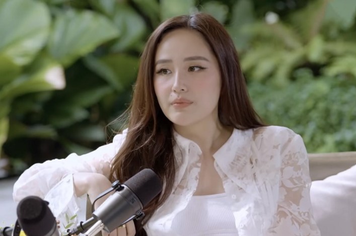 Đầu năm nghe Mai Phương Thúy khoe 'sương sương' về hội người yêu cũ toàn trai đẹp tâm lý